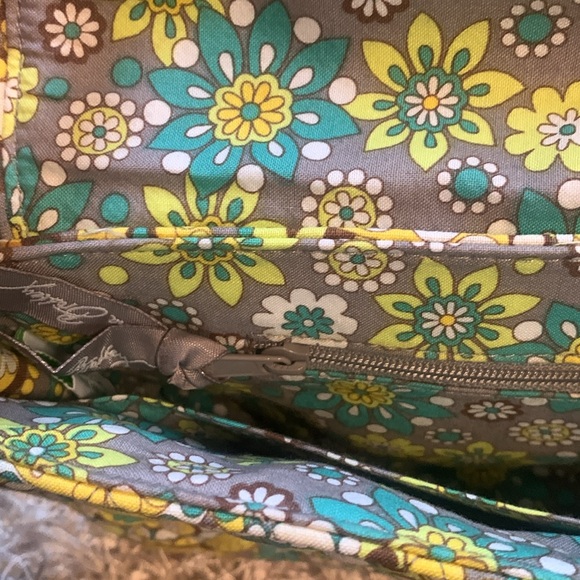 Vera Bradley Knot just a Clutch NWT Lemon Parfait - Picture 5 of 8